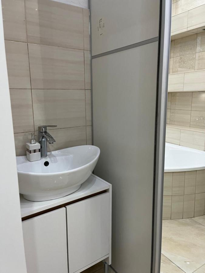 Széchenyi Apartman  Miskolc Exterior foto