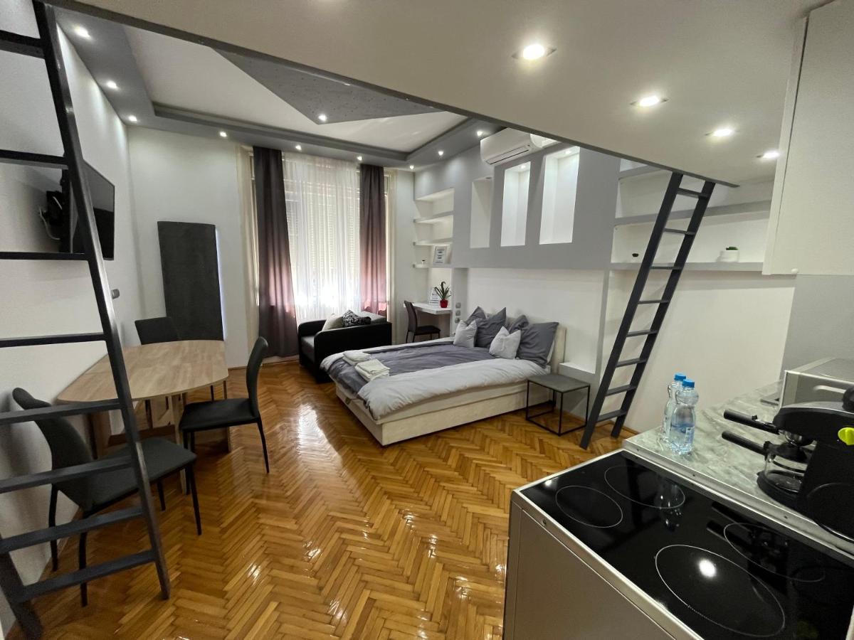 Széchenyi Apartman  Miskolc Exterior foto